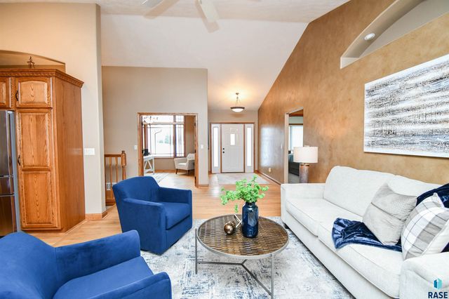 4101 S Florence Ave Avenue, Sioux Falls, SD 57103