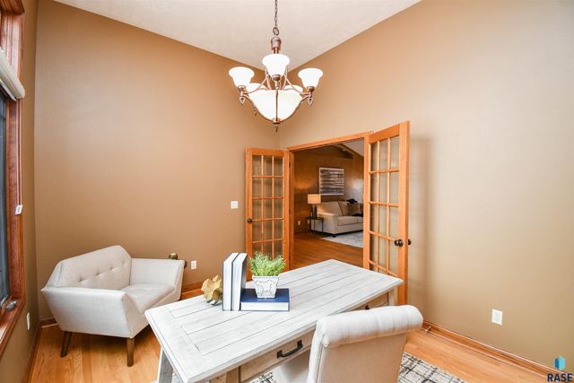 4101 S Florence Ave Avenue, Sioux Falls, SD 57103