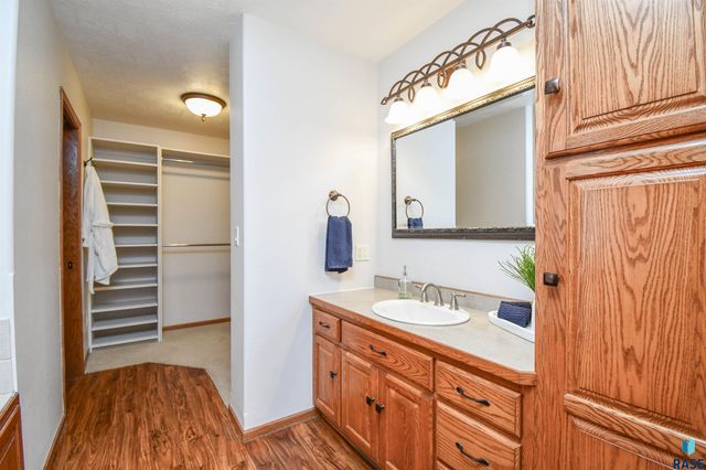 4101 S Florence Ave Avenue, Sioux Falls, SD 57103