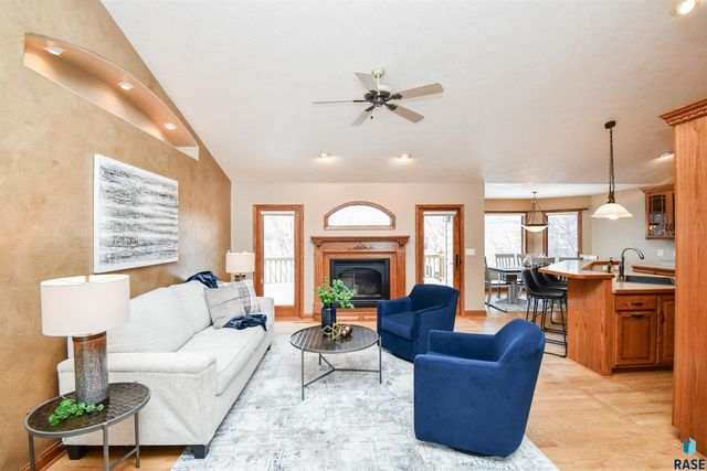 4101 S Florence Ave Avenue, Sioux Falls, SD 57103