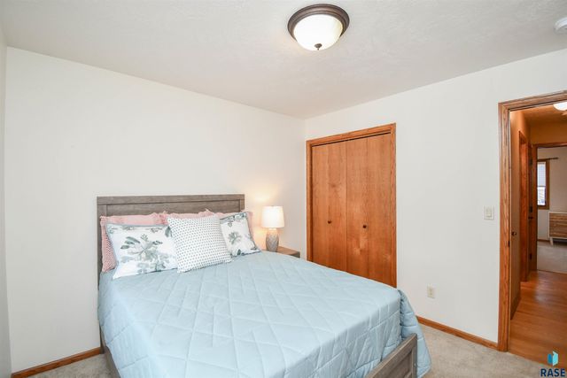 4101 S Florence Ave Avenue, Sioux Falls, SD 57103