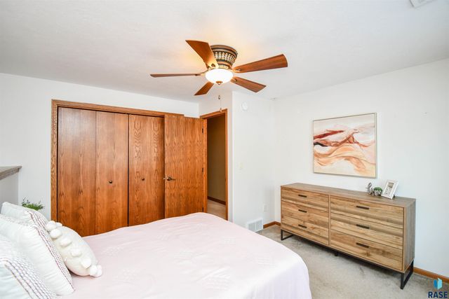 4101 S Florence Ave Avenue, Sioux Falls, SD 57103