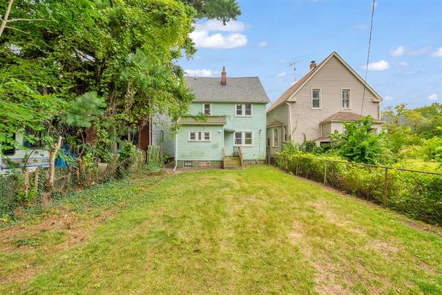 2270 Parker Street, Detroit, MI 48214