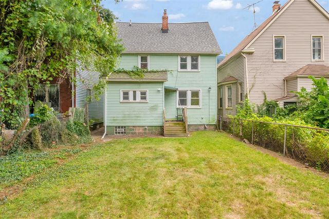 2270 Parker Street, Detroit, MI 48214