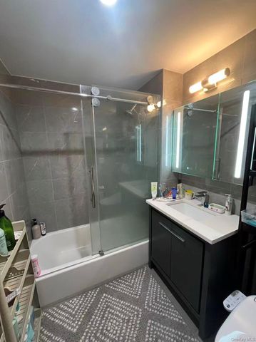 6518 Austin Street 4G, Rego Park, NY 11374