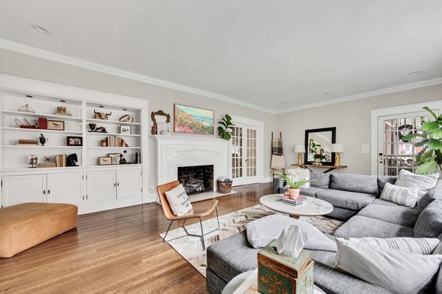 3619 Caldwell Ct, Nashville, TN 37204