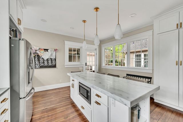 3619 Caldwell Ct, Nashville, TN 37204