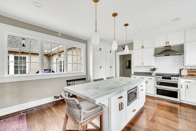 3619 Caldwell Ct, Nashville, TN 37204