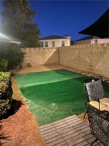 2031 San Simeon Street, Las Vegas, NV 89108