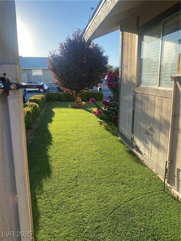 2031 San Simeon Street, Las Vegas, NV 89108