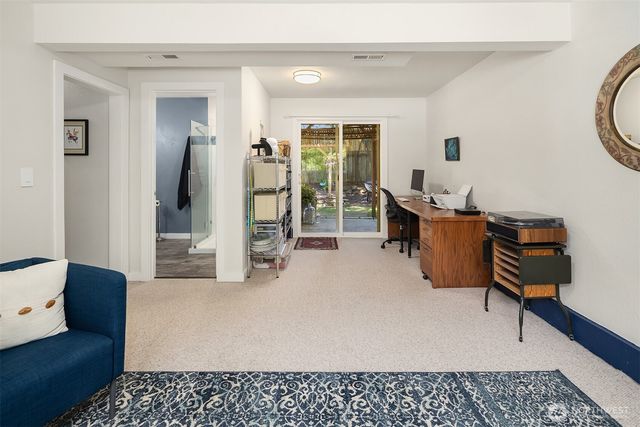 16409 29th Drive SE, Bothell, WA 98021