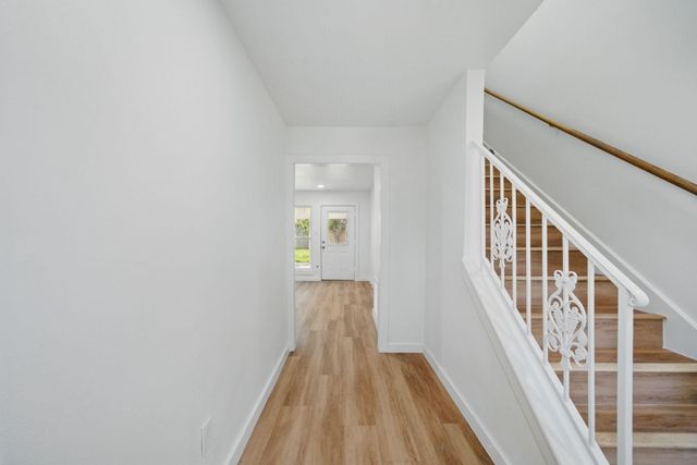 9711 Derrik Drive, Houston, TX 77080