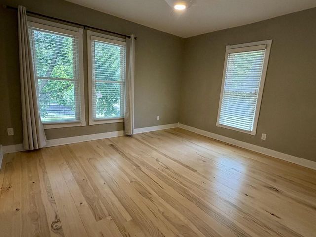 824 E Dayton Street, Madison, WI 53703