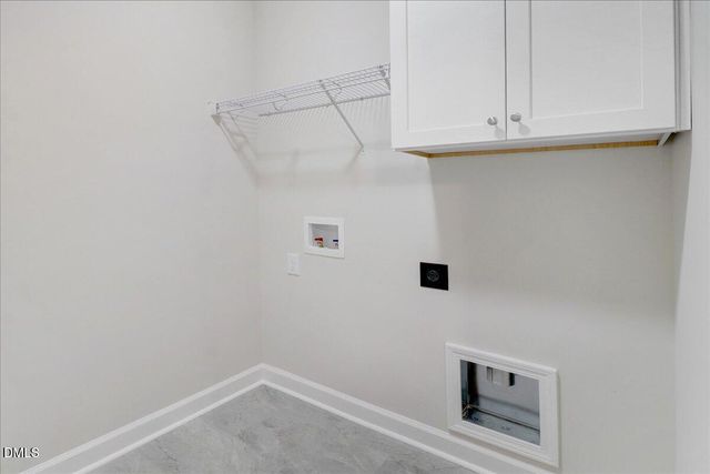 309 Creeks Edge Drive, Pikeville, NC 27863