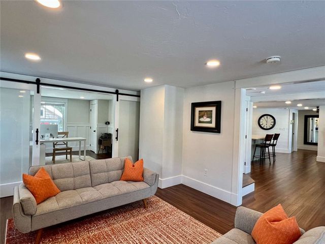 54 Isabelle Drive, Narragansett, RI 02882