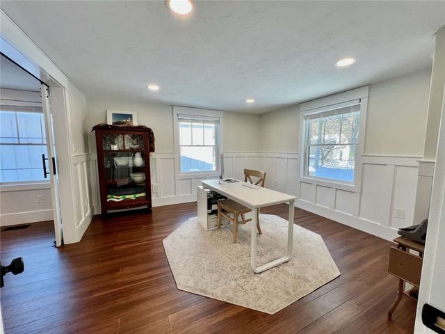 54 Isabelle Drive, Narragansett, RI 02882