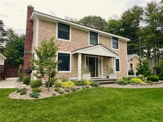 54 Isabelle Drive, Narragansett, RI 02882