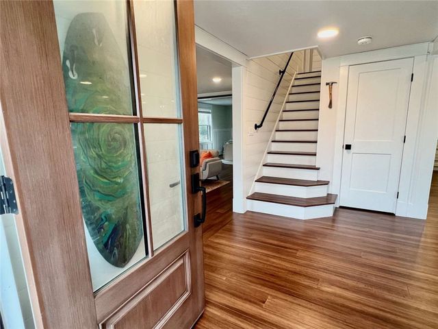 54 Isabelle Drive, Narragansett, RI 02882