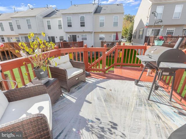 8212 SPADDERDOCK WAY, Laurel, MD 20724