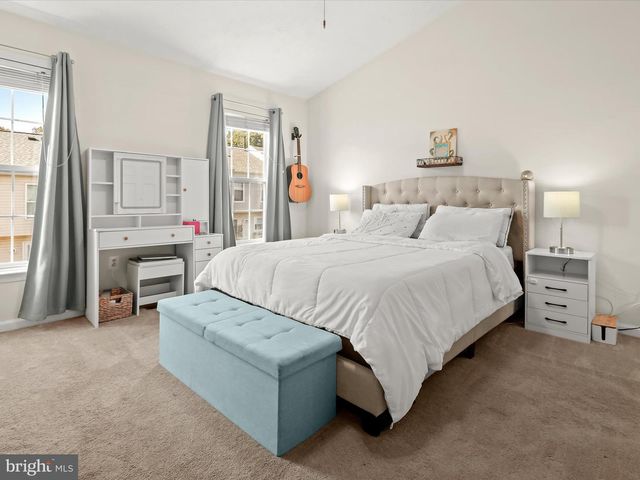 8212 SPADDERDOCK WAY, Laurel, MD 20724