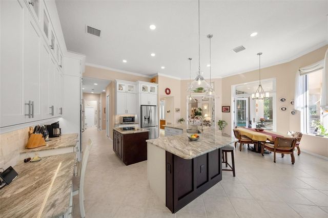 2799 DICK WILSON DRIVE, Sarasota, FL 34240