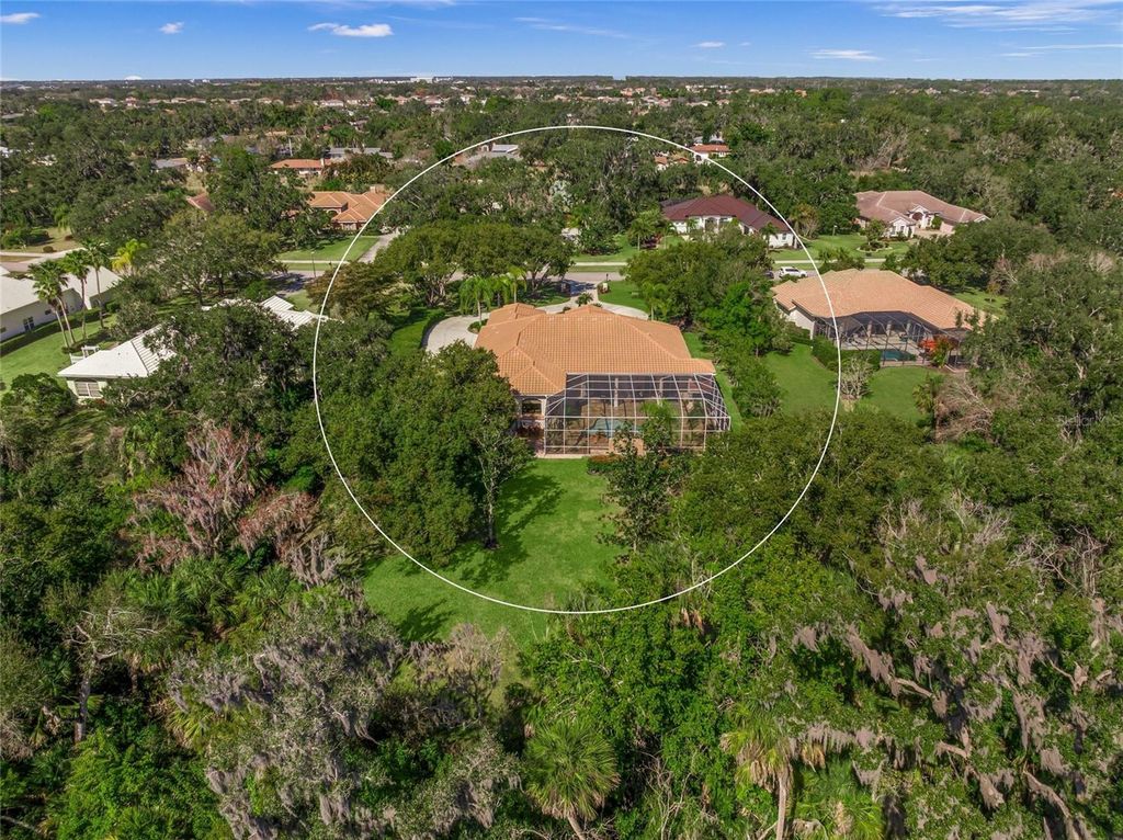 Image 47 of property listing at 2799 DICK WILSON DRIVE, Sarasota, FL 34240