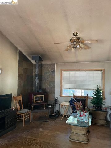 18730 Broadhurst Dr., Twain Harte, CA 95383