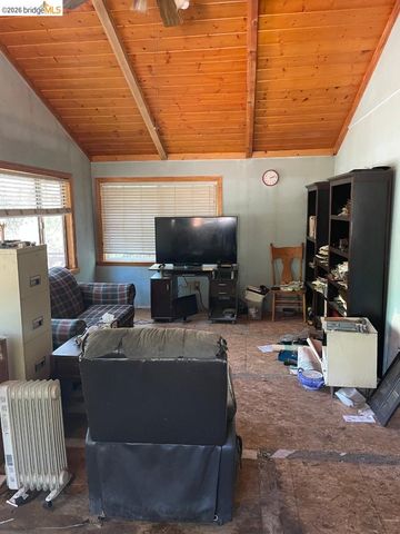 18730 Broadhurst Dr., Twain Harte, CA 95383