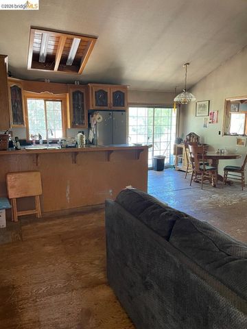 18730 Broadhurst Dr., Twain Harte, CA 95383