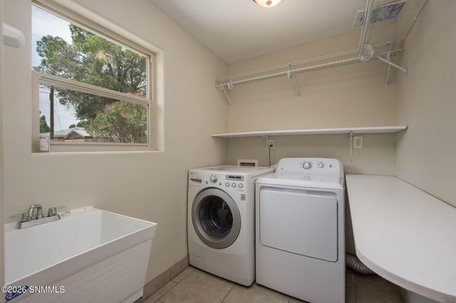 425 Palmer Road, Las Cruces, NM 88005