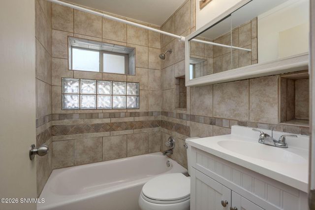425 Palmer Road, Las Cruces, NM 88005