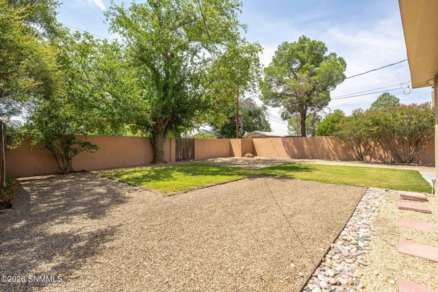 425 Palmer Road, Las Cruces, NM 88005