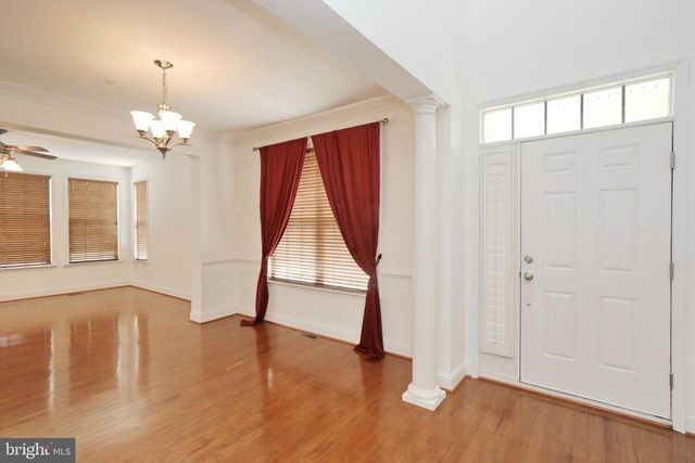 1028 LLANO DR, La Plata, MD 20646