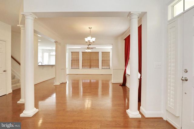 1028 LLANO DR, La Plata, MD 20646