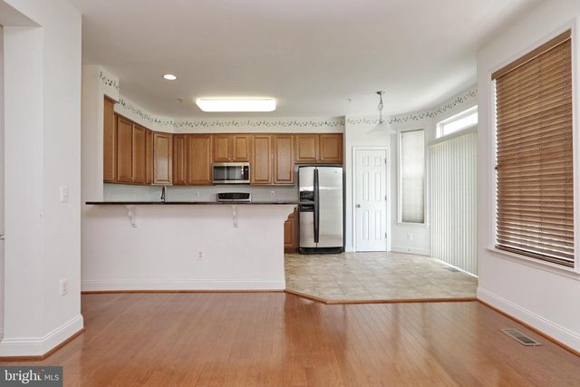 1028 LLANO DR, La Plata, MD 20646