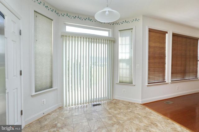 1028 LLANO DR, La Plata, MD 20646