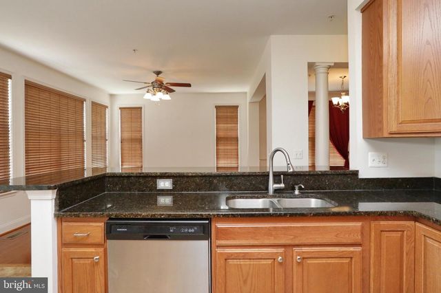 1028 LLANO DR, La Plata, MD 20646