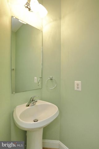 1028 LLANO DR, La Plata, MD 20646