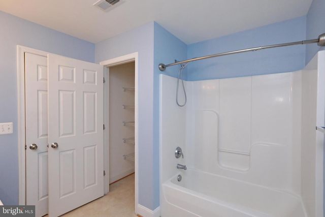 1028 LLANO DR, La Plata, MD 20646