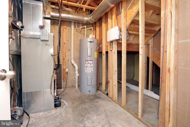 1028 LLANO DR, La Plata, MD 20646