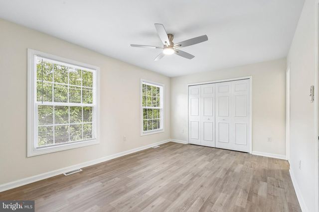 7403 HOUNDSBURY CT, Alexandria, VA 22315