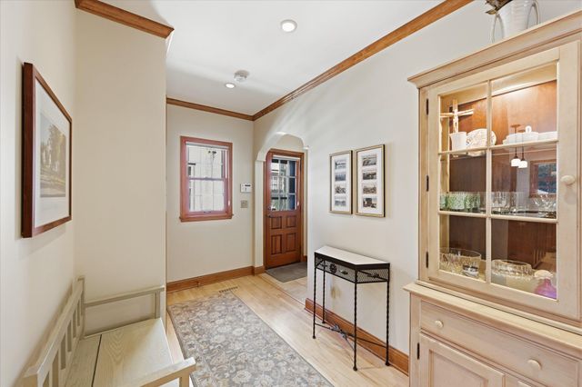 2732 Drew Avenue S, Minneapolis, MN 55416