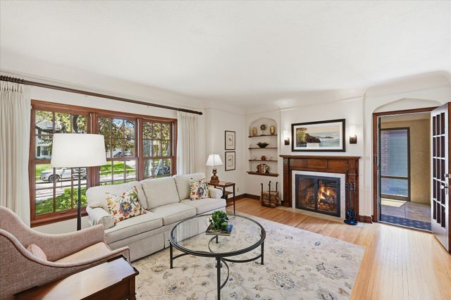 2732 Drew Avenue S, Minneapolis, MN 55416
