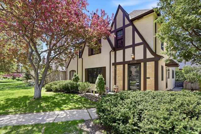 2732 Drew Avenue S, Minneapolis, MN 55416