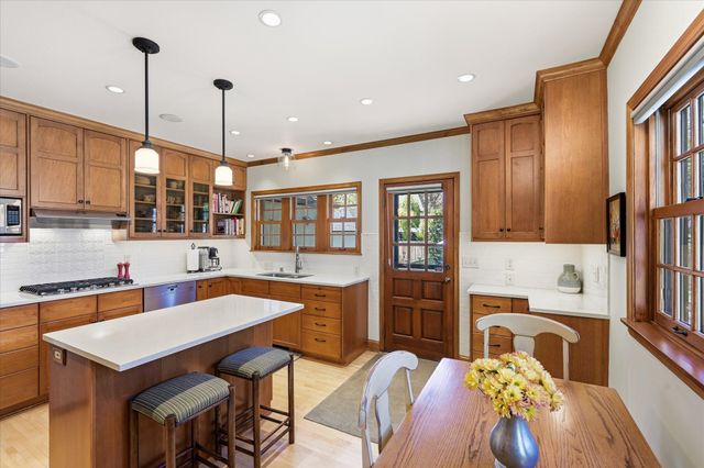 2732 Drew Avenue S, Minneapolis, MN 55416