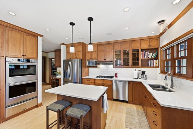2732 Drew Avenue S, Minneapolis, MN 55416