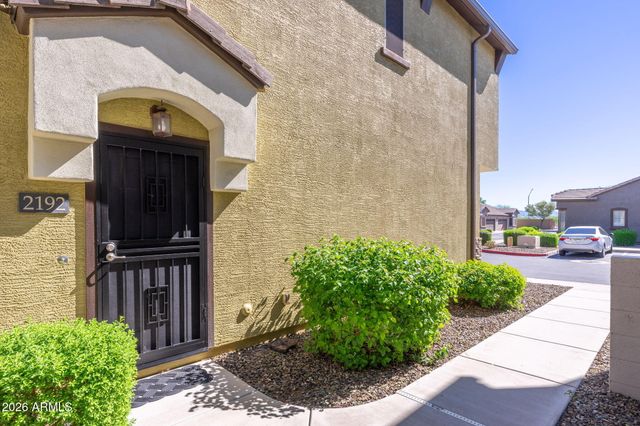 2725 E MINE CREEK Road 2192, Phoenix, AZ 85024