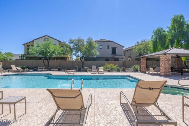 2725 E MINE CREEK Road 2192, Phoenix, AZ 85024