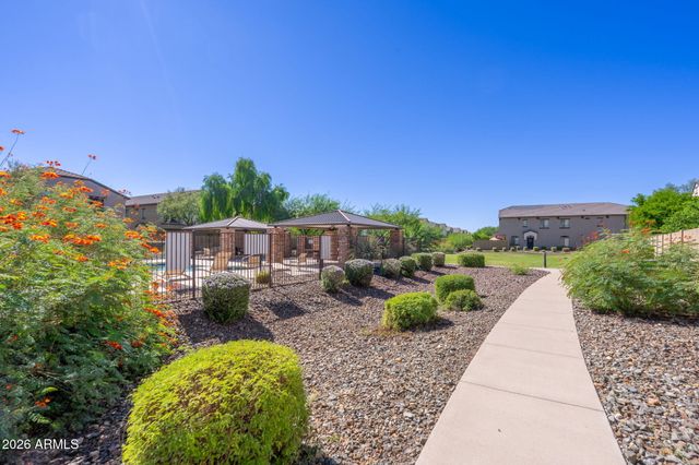 2725 E MINE CREEK Road 2192, Phoenix, AZ 85024
