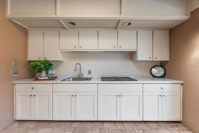 2309 LANDING WAY, Palm Harbor, FL 34684